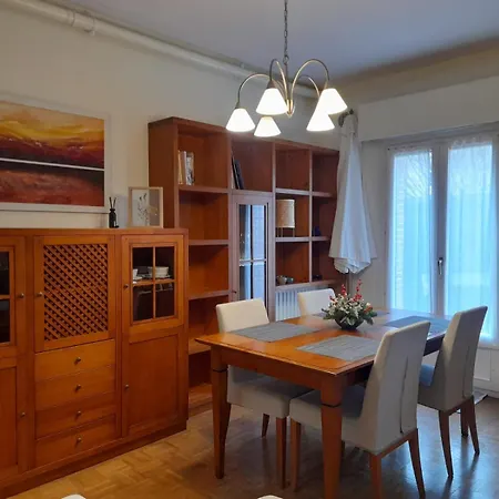 Kaioa .incluye Parking Privado. Apartman