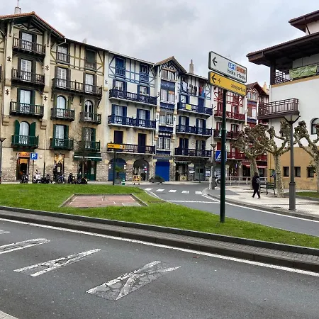 Kaioa .incluye Parking Privado. Апартаменты *